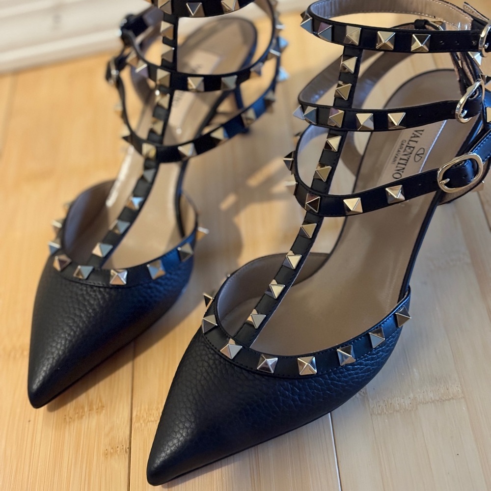 Valentino Black Rockstud Caged 65 Leather Ankle Strap Pump